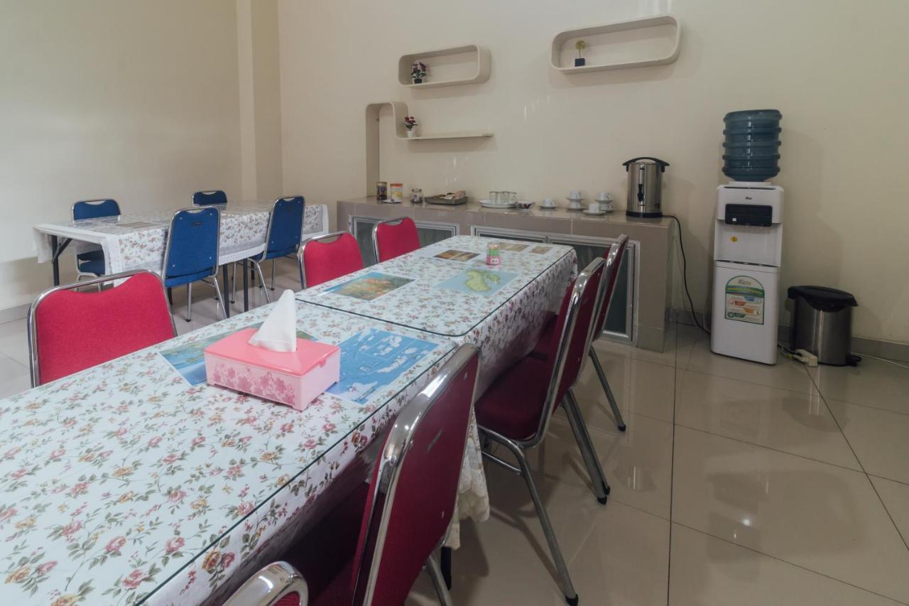 Clean & Comfort Homestay Ambon Eksteriør billede