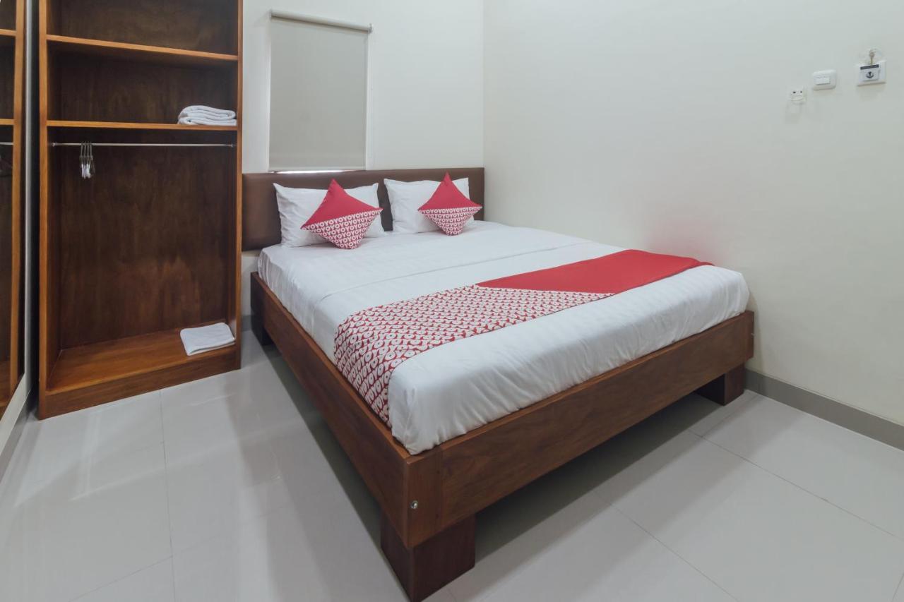 Clean & Comfort Homestay Ambon Eksteriør billede