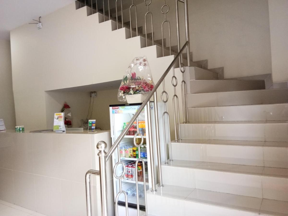 Clean & Comfort Homestay Ambon Eksteriør billede