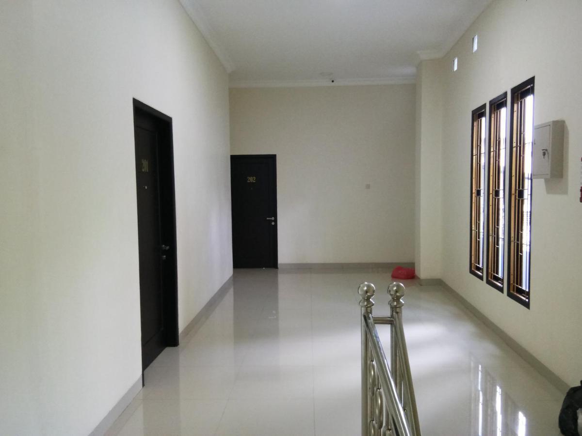 Clean & Comfort Homestay Ambon Eksteriør billede